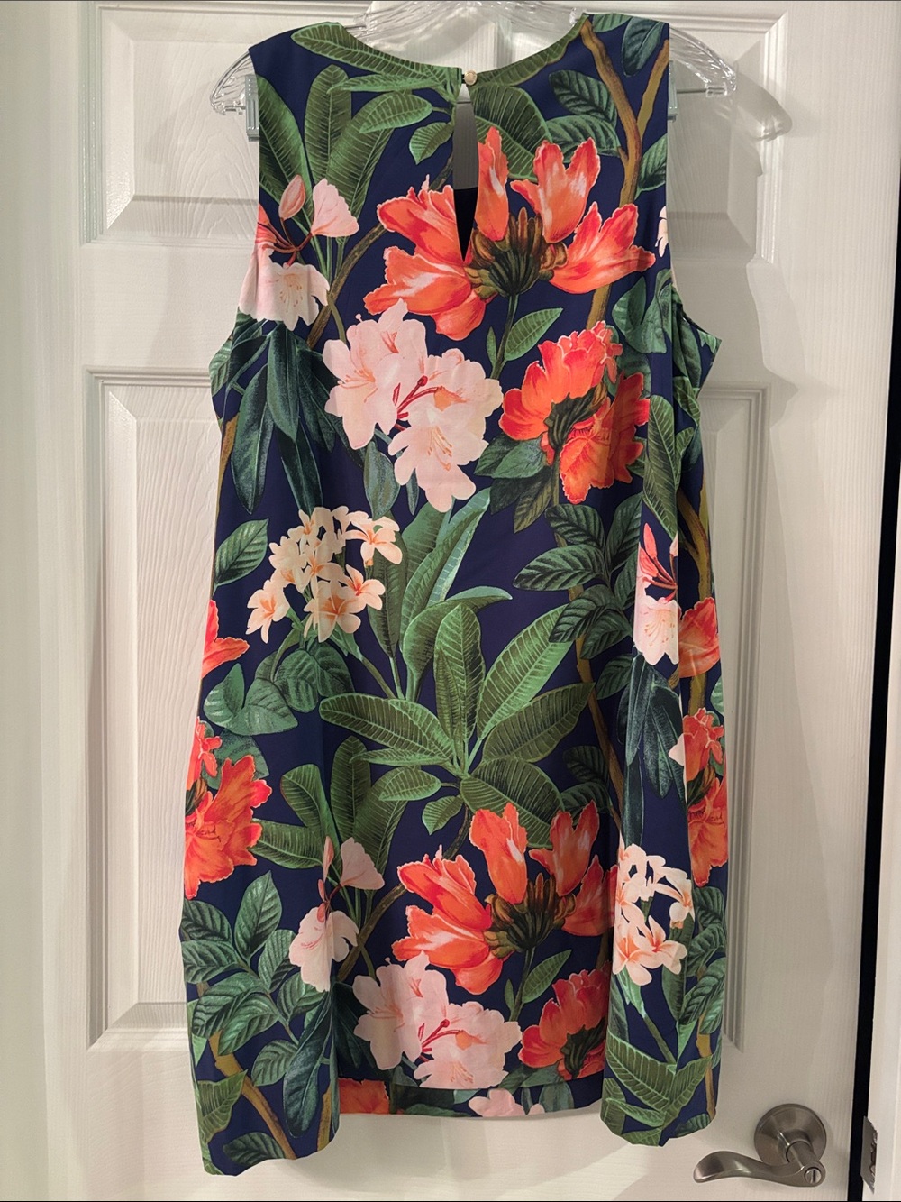 Tommy Bahama dress - Picture 3 of 3